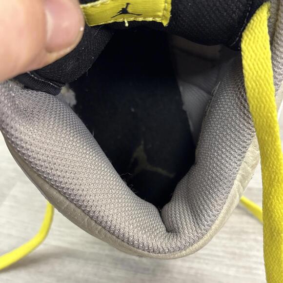 Nike Air Jordan 1 Phat 'Vibrant Yellow' | Men's 9.5 - Picture 16 of 16